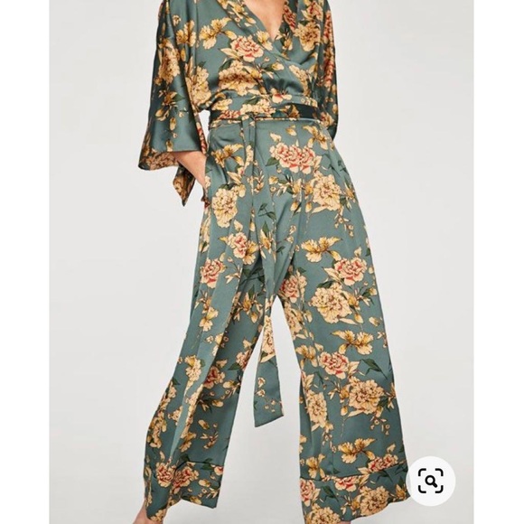 Zara Pants - Zara green floral jumpsuit size XS